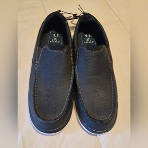 George Causal Loafer Size 9.5 NWT